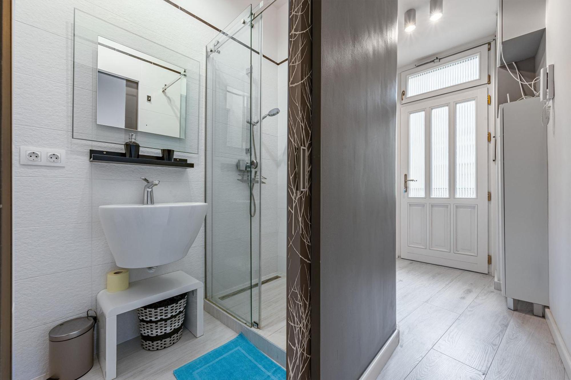 District 6Th Sense Apartment بودابست المظهر الخارجي الصورة